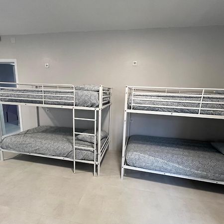 Hostel Oasis Μαδρίτη Εξωτερικό φωτογραφία