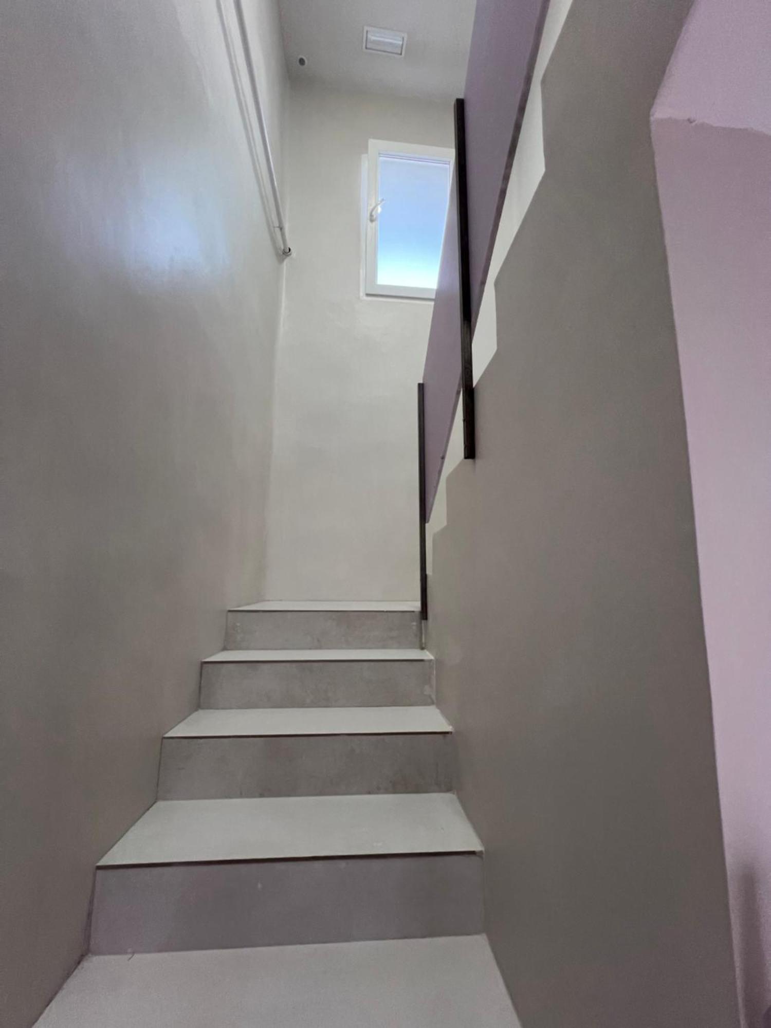 Hostel Oasis Μαδρίτη Εξωτερικό φωτογραφία