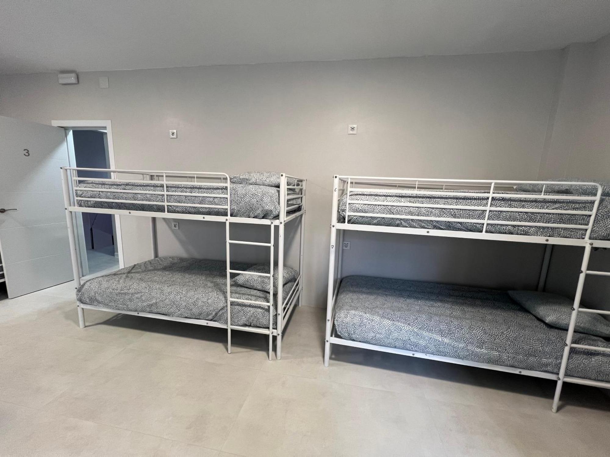 Hostel Oasis Μαδρίτη Εξωτερικό φωτογραφία