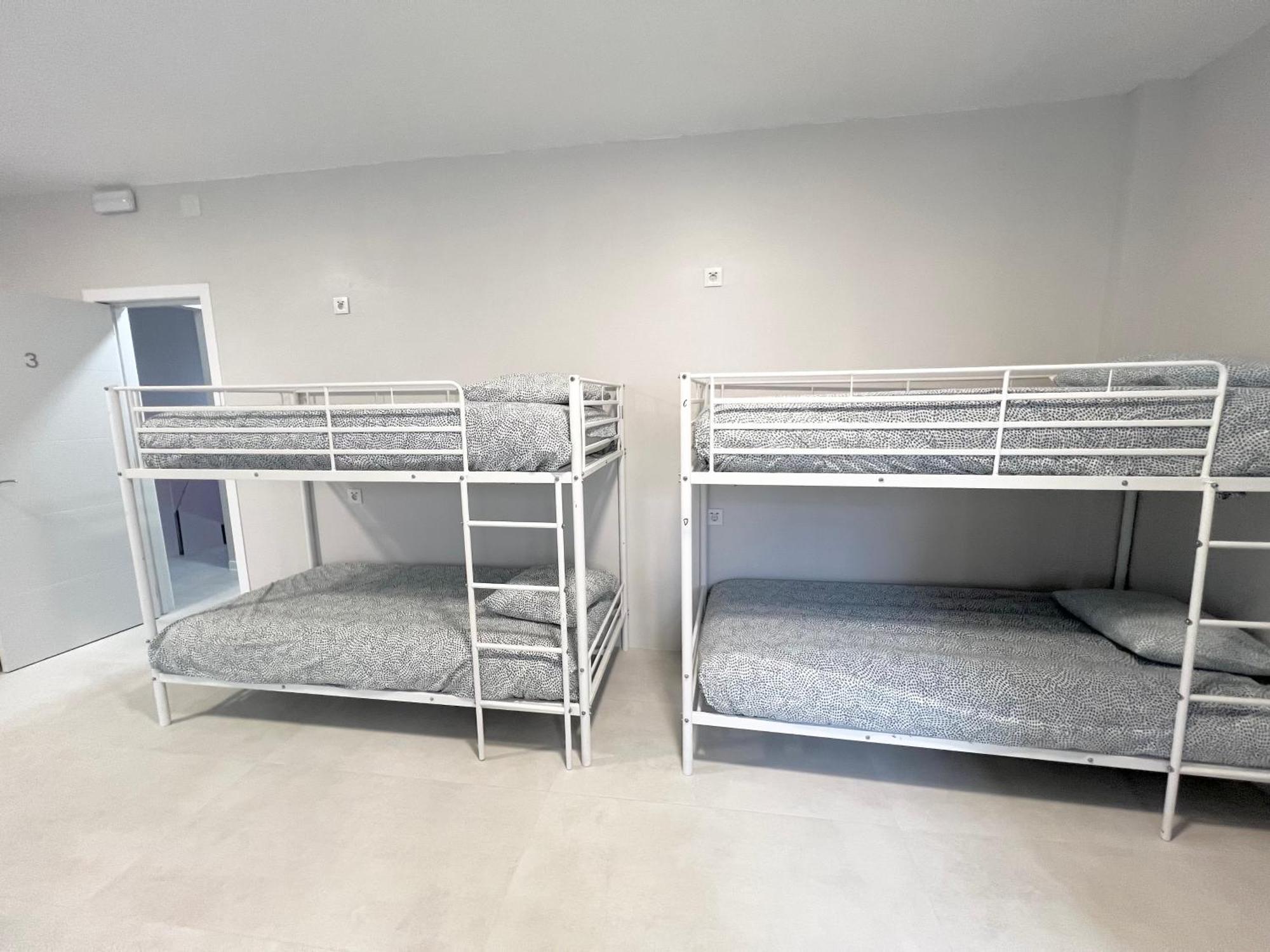 Hostel Oasis Μαδρίτη Εξωτερικό φωτογραφία
